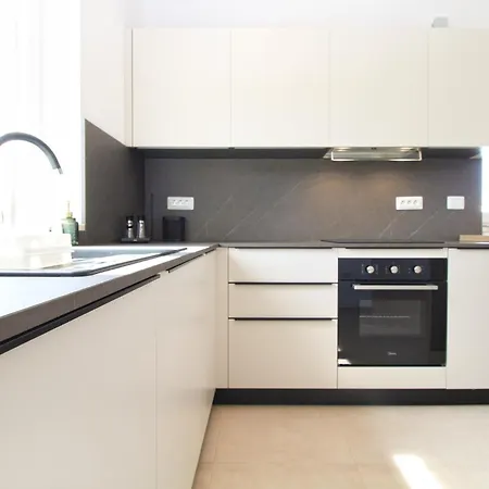 Lavanda 2340 Villa Valbandon