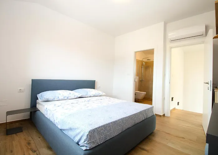 Lavanda 2340 Villa Valbandon